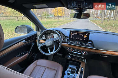 Внедорожник / Кроссовер Audi Q5 2022 в Киеве
