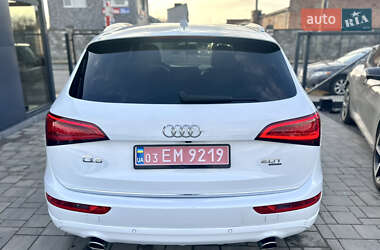 Внедорожник / Кроссовер Audi Q5 2015 в 