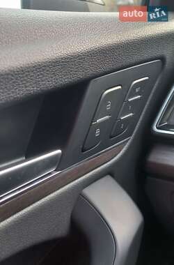 Внедорожник / Кроссовер Audi Q5 2022 в 