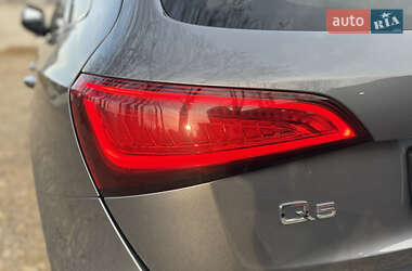 Позашляховик / Кросовер Audi Q5 2015 в 