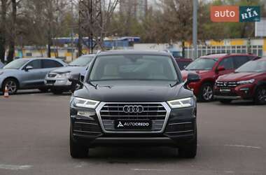 Внедорожник / Кроссовер Audi Q5 2019 в 