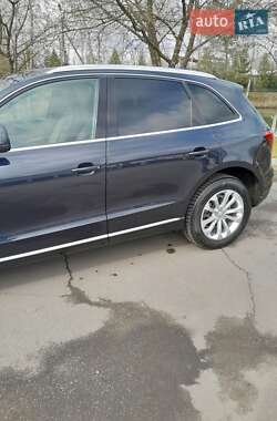 Внедорожник / Кроссовер Audi Q5 2014 в 