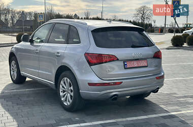 Внедорожник / Кроссовер Audi Q5 2016 в 