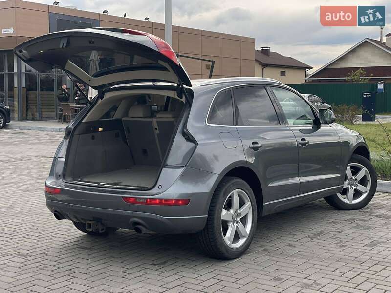 Позашляховик / Кросовер Audi Q5 2012 в Дніпрі