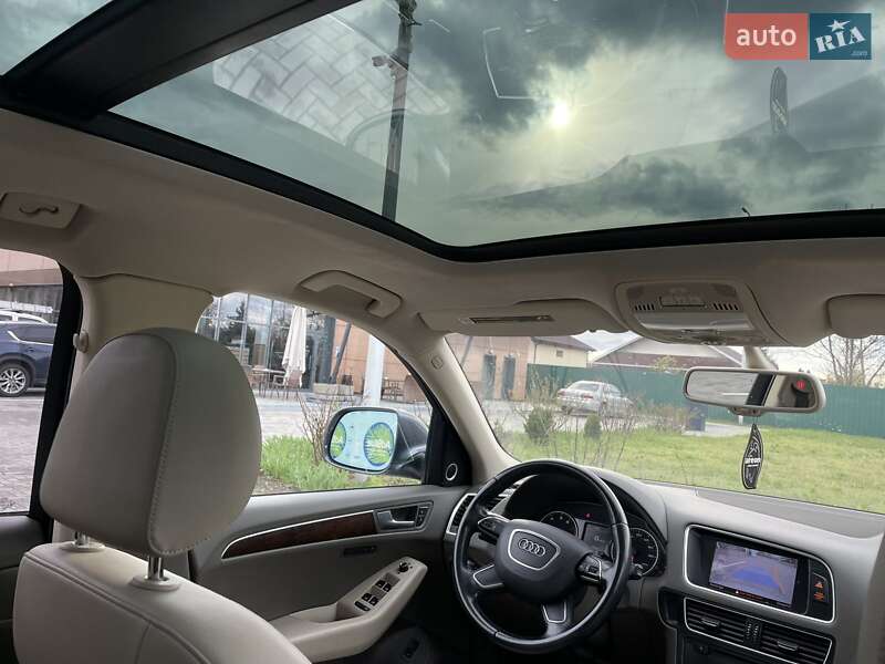 Позашляховик / Кросовер Audi Q5 2012 в Дніпрі