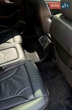 Внедорожник / Кроссовер Audi Q5 2015 в 