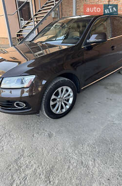 Внедорожник / Кроссовер Audi Q5 2014 в 