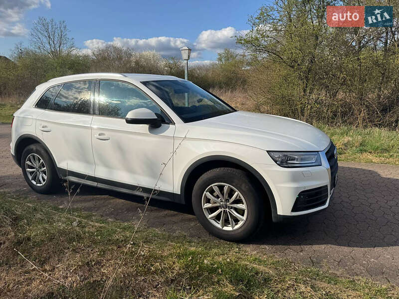 Внедорожник / Кроссовер Audi Q5 2018 в Харькове