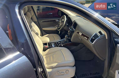 Внедорожник / Кроссовер Audi Q5 2011 в 