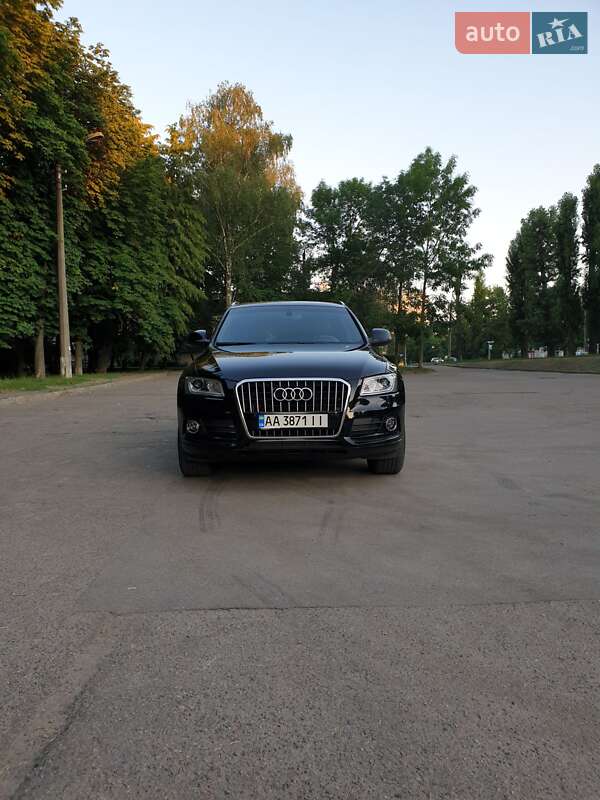 Внедорожник / Кроссовер Audi Q5 2013 в 
