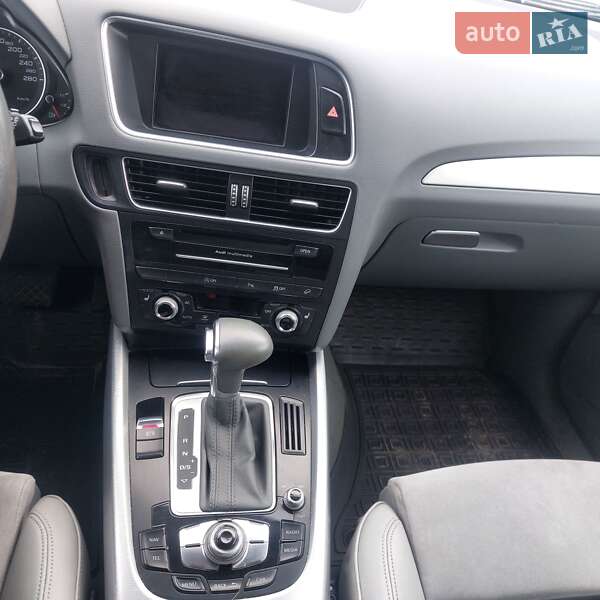 Внедорожник / Кроссовер Audi Q5 2013 в Киеве фото 4 Внедорожник / Кроссовер Audi Q5 2013 в Киеве