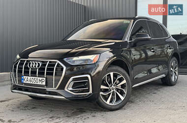 Позашляховик / Кросовер Audi Q5 2020 в Києві