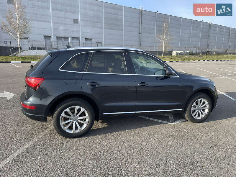 Внедорожник / Кроссовер Audi Q5 2013 в Ровно