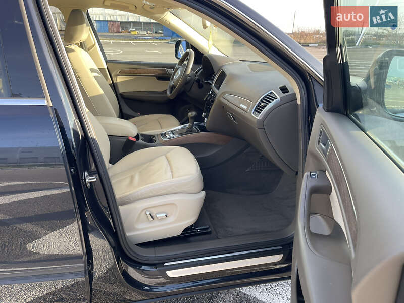 Внедорожник / Кроссовер Audi Q5 2013 в Ровно