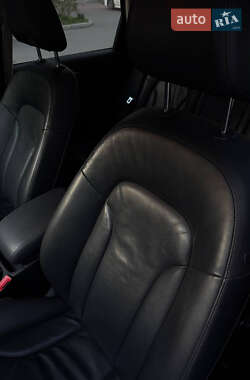 Внедорожник / Кроссовер Audi Q5 2011 в 