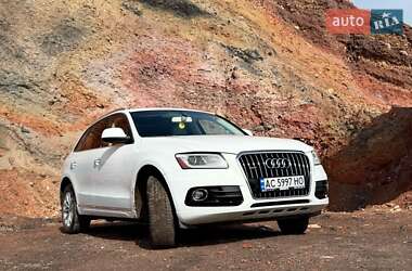 Позашляховик / Кросовер Audi Q5 2014 в 