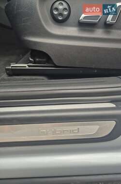 Внедорожник / Кроссовер Audi Q5 2012 в 