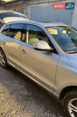 Внедорожник / Кроссовер Audi Q5 2015 в 