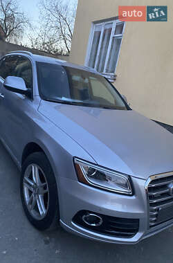 Внедорожник / Кроссовер Audi Q5 2015 в 