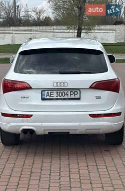 Внедорожник / Кроссовер Audi Q5 2012 в 