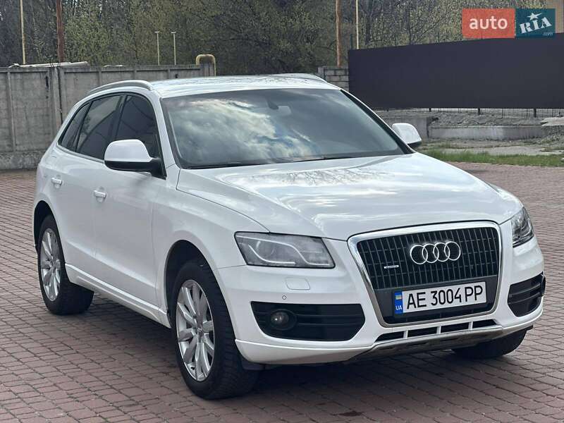 Внедорожник / Кроссовер Audi Q5 2012 в Днепре