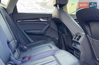 Внедорожник / Кроссовер Audi Q5 2020 в 
