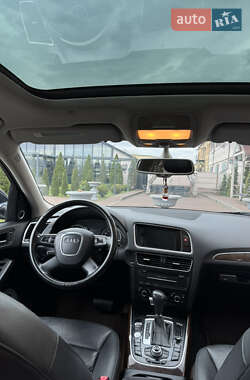 Позашляховик / Кросовер Audi Q5 2011 в 