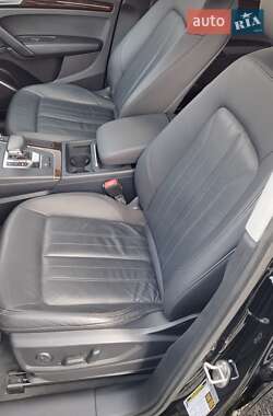Внедорожник / Кроссовер Audi Q5 2018 в 