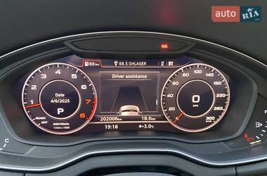 Позашляховик / Кросовер Audi Q5 2018 в 