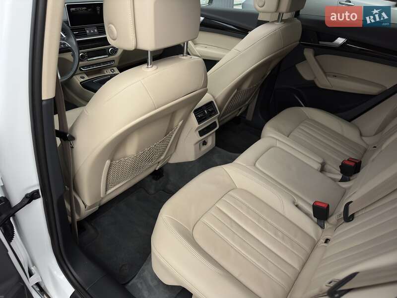 Внедорожник / Кроссовер Audi Q5 2018 в Мукачево