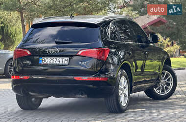 Позашляховик / Кросовер Audi Q5 2010 в 