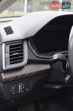 Внедорожник / Кроссовер Audi Q5 2019 в 