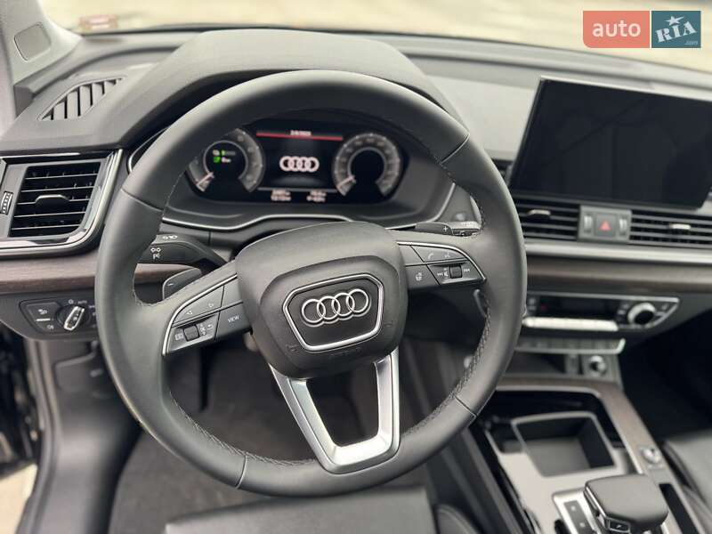 Внедорожник / Кроссовер Audi Q5 2024 в Киеве