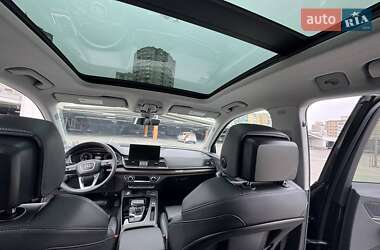 Внедорожник / Кроссовер Audi Q5 2024 в 