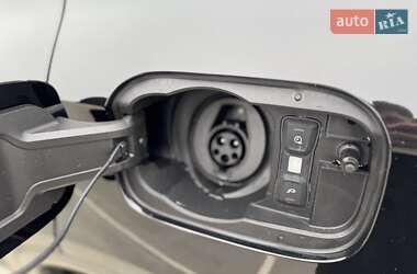 Внедорожник / Кроссовер Audi Q5 2024 в 