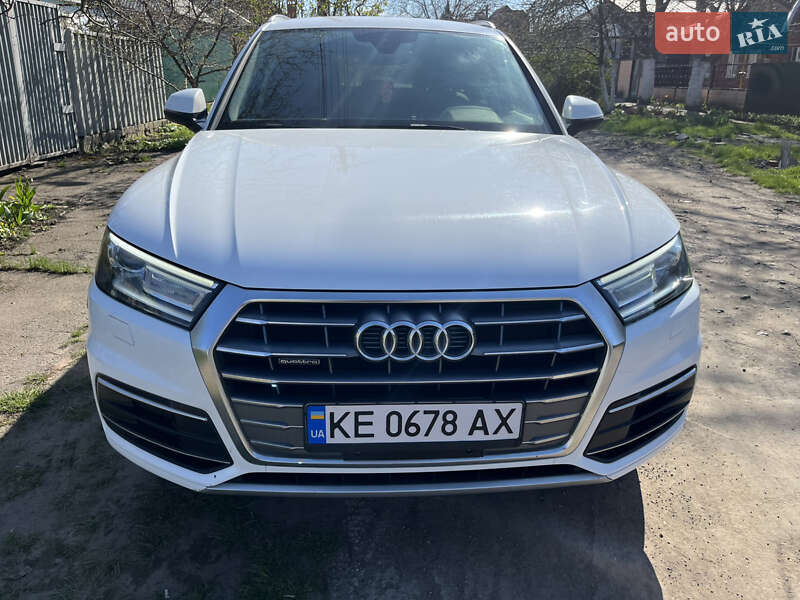 Внедорожник / Кроссовер Audi Q5 2019 в Краматорске