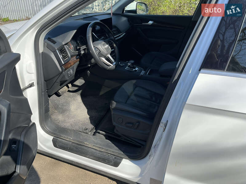 Внедорожник / Кроссовер Audi Q5 2019 в Краматорске