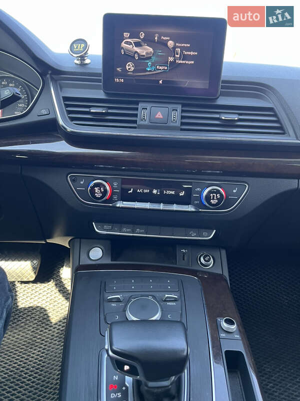 Внедорожник / Кроссовер Audi Q5 2019 в Краматорске