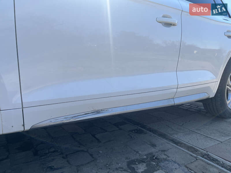 Внедорожник / Кроссовер Audi Q5 2019 в Краматорске