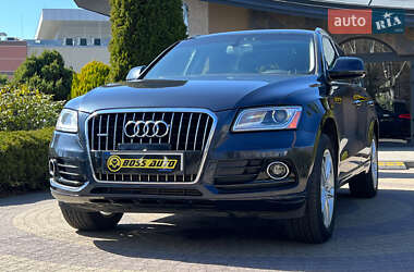 Внедорожник / Кроссовер Audi Q5 2016 в 