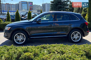 Внедорожник / Кроссовер Audi Q5 2016 в 