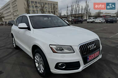 Позашляховик / Кросовер Audi Q5 2016 в 