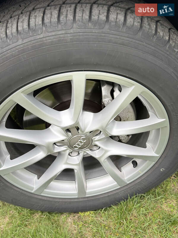 Внедорожник / Кроссовер Audi Q5 2010 в Виннице