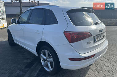 Внедорожник / Кроссовер Audi Q5 2012 в 