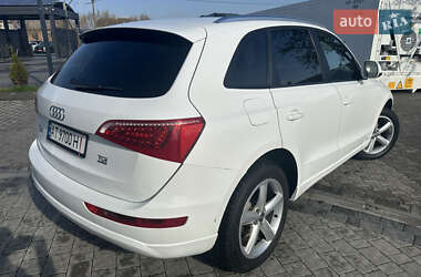 Внедорожник / Кроссовер Audi Q5 2012 в 