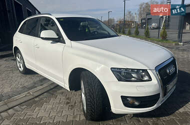 Внедорожник / Кроссовер Audi Q5 2012 в 