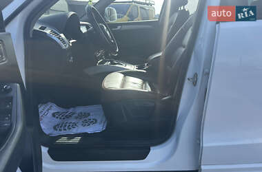 Внедорожник / Кроссовер Audi Q5 2012 в 