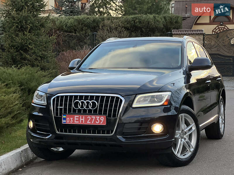 Внедорожник / Кроссовер Audi Q5 2015 в 