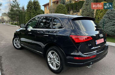 Внедорожник / Кроссовер Audi Q5 2015 в 