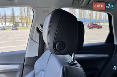 Позашляховик / Кросовер Audi Q5 2019 в 